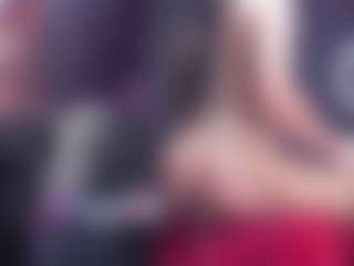 AlmaazGi's Live Sex Cam Show