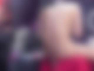 AlmaazGi's Live Sex Cam Show