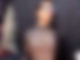 AlmaazGi's Live Sex Cam Show