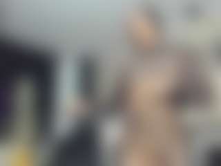 AlmaazGi's Live Sex Cam Show