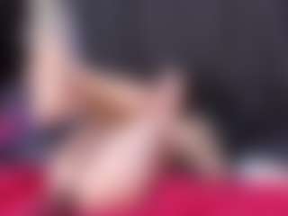 AlmaazGi's Live Sex Cam Show