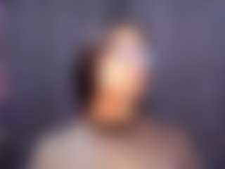 AlmaazGi's Live Sex Cam Show