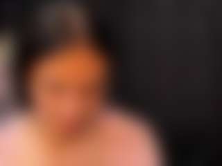 AlmaazGi's Live Sex Cam Show