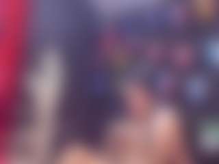 AlmaazGi's Live Sex Cam Show