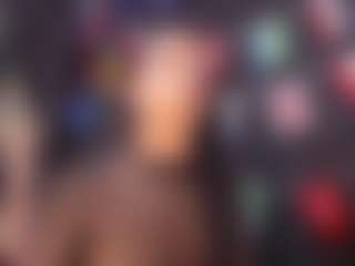 AlmaazGi's Live Sex Cam Show