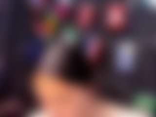 Live-camshow met AlmaazGi - No Drinking op Camsoda