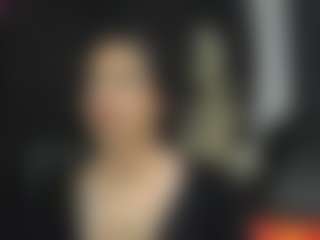 AlmaazGi's Live Sex Cam Show