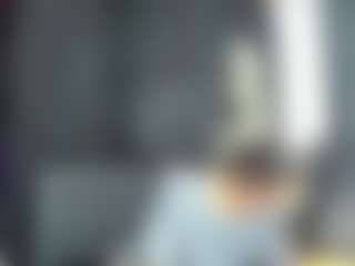 AlmaazGi's Live Sex Cam Show
