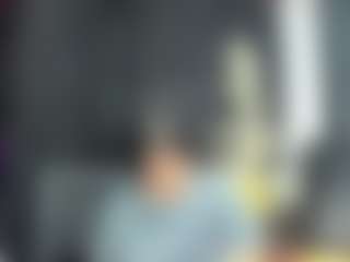 AlmaazGi's Live Sex Cam Show