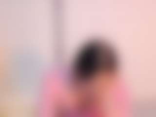 Live cam show with AlmaazGi - No Smoking on livesuperchat.net