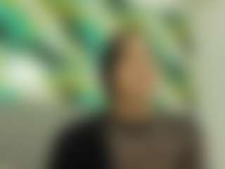 AlmaazGi's Live Sex Cam Show