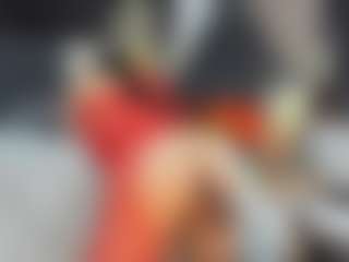 AlmaazGi's Live Sex Cam Show