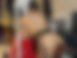 AlmaazGi's Live Sex Cam Show