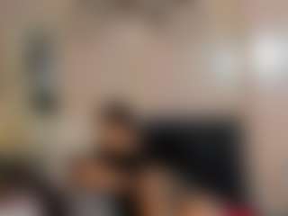 AlmaazGi's Live Sex Cam Show