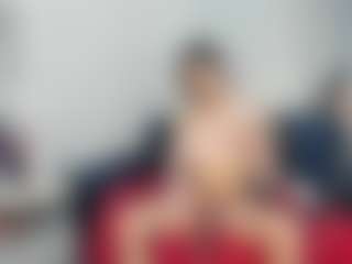 Live cam show with AlmaazGi - Flat Chested on Fling VIP Chat