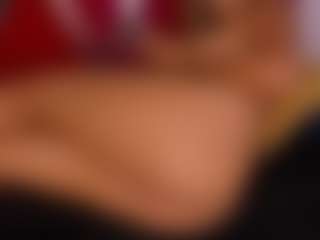 Live cam show with ambarglowasm - Mature on realtime-chat
