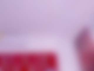 Live cam show with ambarglowasm - Oil on CamSodaAdn