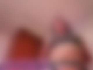 Live cam show with Maitte - Small Tits on Camsoda