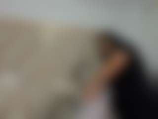 Live cam show with gabyasm - Camel Toe on AdultVida.com