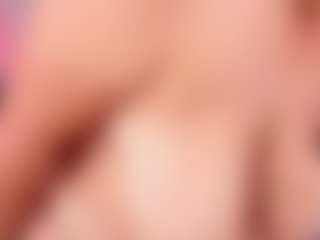 Live cam show with KataThonpson - Mature on CamClone