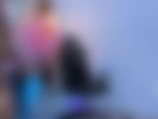 LaraVarela's Live Sex Cam Show