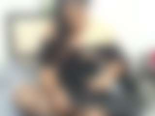 yuliqueent's Live Sex Cam Show