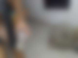 Bigtwixxx's Live Sex Cam Show