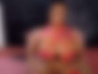Live cam show with CaramelSassy - Smoking on Chatstar