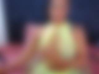CaramelSassy's Live Sex Cam Show