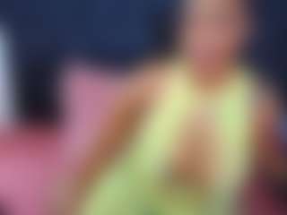CaramelSassy's Live Sex Cam Show