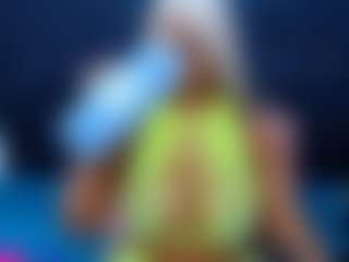 CaramelSassy's Live Sex Cam Show