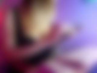 Live cam show with LunaCarmel - Biracial on Sweet Sext