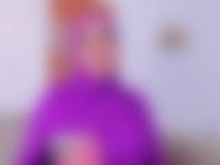 Live cam show with Malika-Noor - Genital Piercings on Camsoda