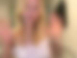 MelonieTrent's Live Sex Cam Show