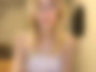 Live cam show with MelonieTrent - Normal on Hubzter Live