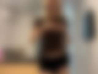 MelonieTrent's Live Sex Cam Show