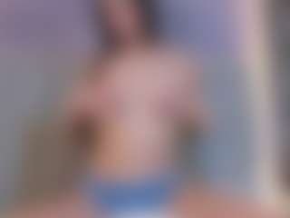 Live cam show with MorganAura - Oil on Fling VIP Chat