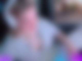 Live cam show with SofiaAdams - Blowjob on Camsoda
