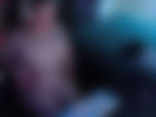 Live cam show with SofiaAdams - Shower on StripNow