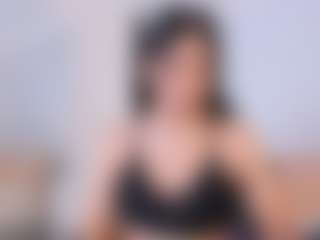AylinLove's Live Sex Cam Show