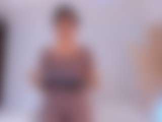 AylinLove's Live Sex Cam Show