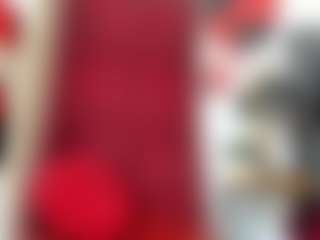 Live cam show with Bianca-Antonelli - Tease on SinfulBabes