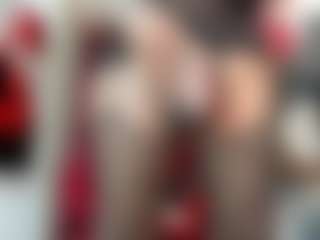 Live cam show with Bianca-Antonelli - Black on Stripli.com
