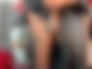 Live cam show with Bianca-Antonelli - Genital Piercings on Streamer API