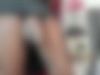 Live cam show with Bianca-Antonelli - Genital Piercings on Camsoda