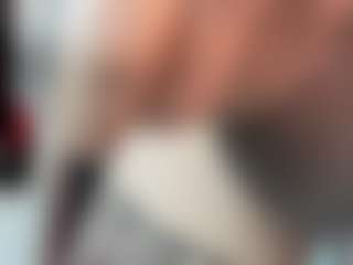 Live cam show with Bianca-Antonelli - Genital Piercings on Camsoda