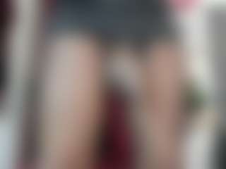 Live cam show with Bianca-Antonelli - Big Cock on Strip Flash - Live Sex Shows