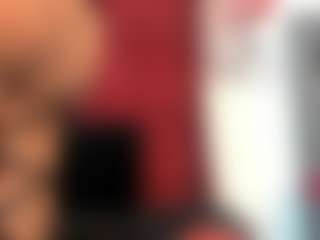 Live cam show with Bianca-Antonelli - Genital Piercings on Camsoda
