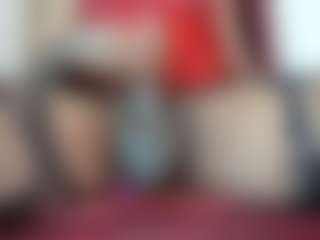 Live cam show with Bianca-Antonelli - Drinking on xplaylive.com