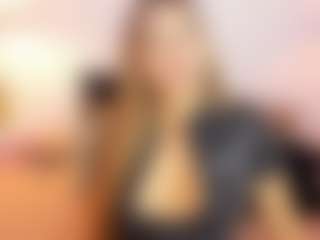Live cam show with Brenda - Nipple Piercings on xheatlive.com